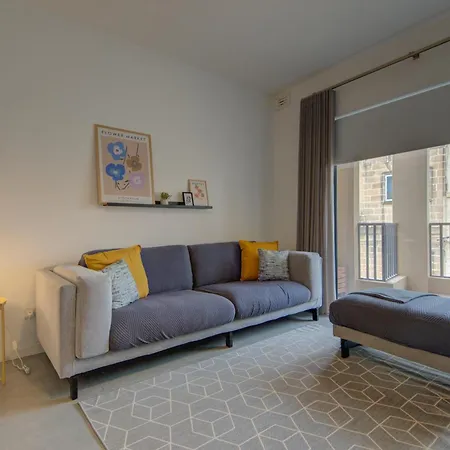 Apartment Modern