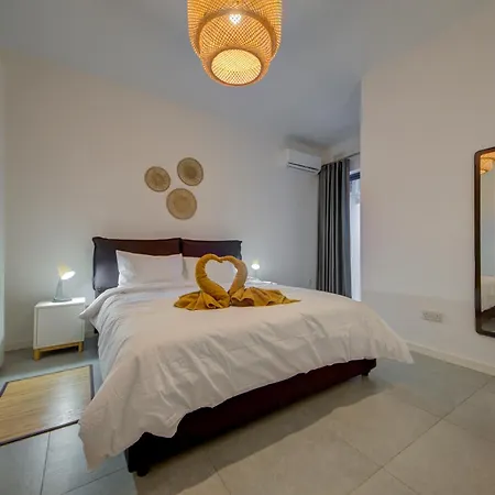 Modern Apartment Marsaxlokk